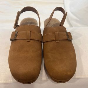 Kids clogs